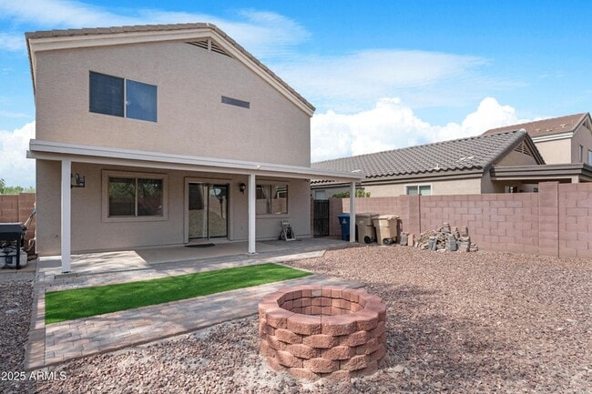 Building Photo - 23340 W Cocopah St