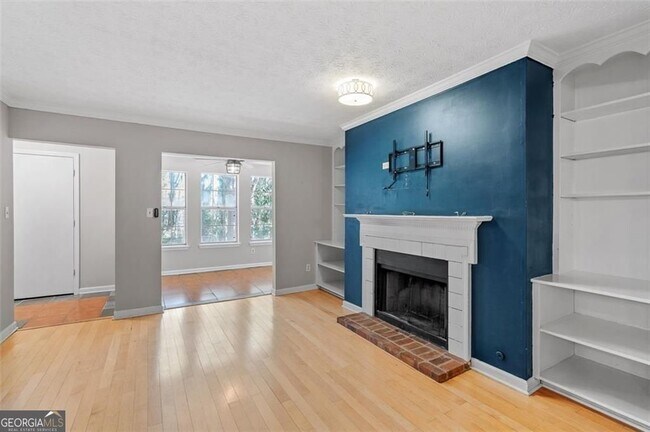 Building Photo - 2045 Brian Way