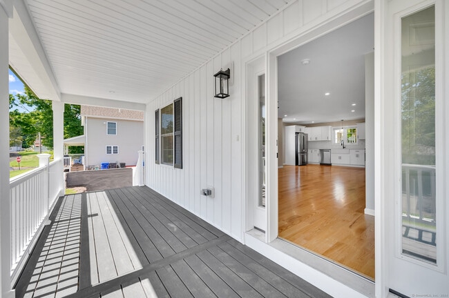 Building Photo - 33 West End Ave