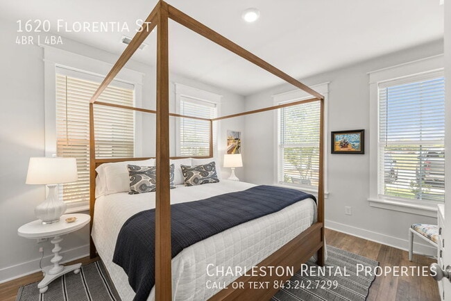 Building Photo - 1620 Florentia St