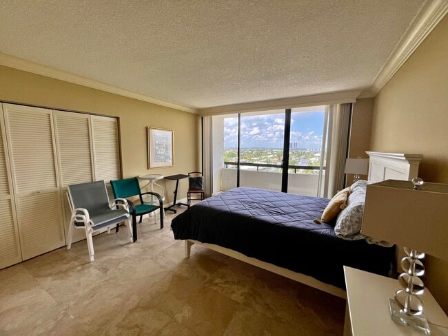 Building Photo - 4100 N Ocean Dr