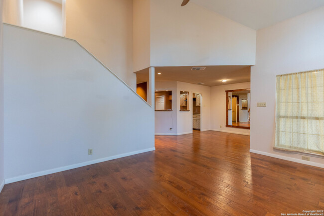 Building Photo - 14110 Vistawood-