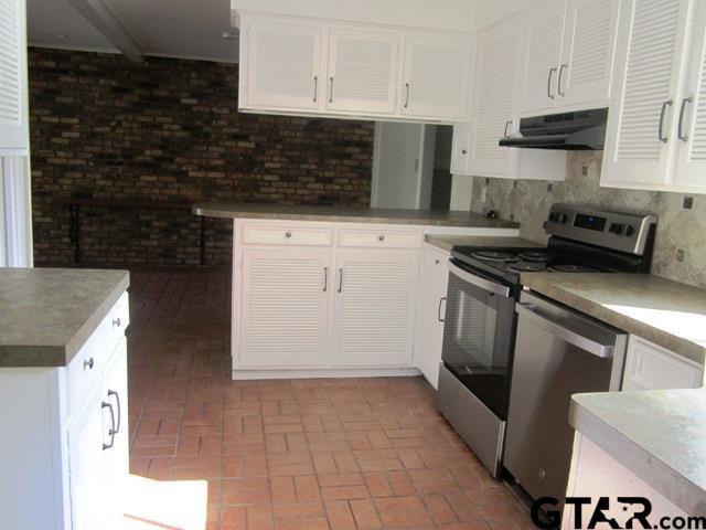 Building Photo - 328 Brookwood Dr