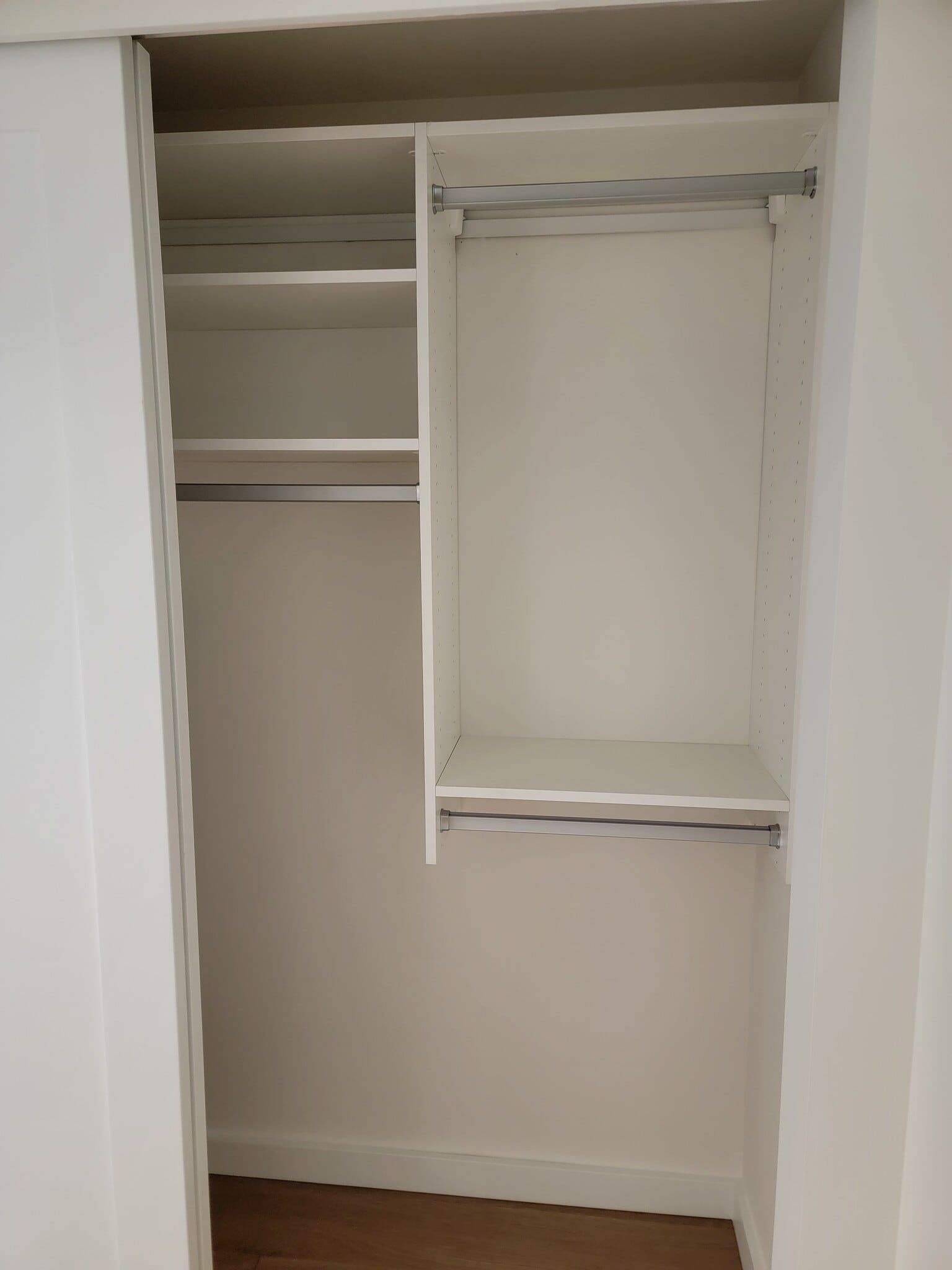 California Closet Built-in - 450 S Main St