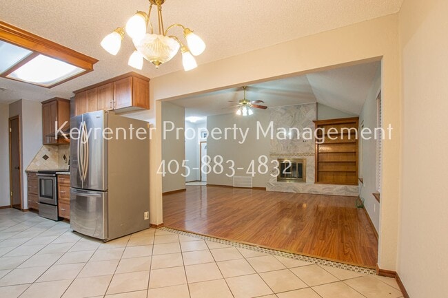 Building Photo - 8308 NW 10th Terrace