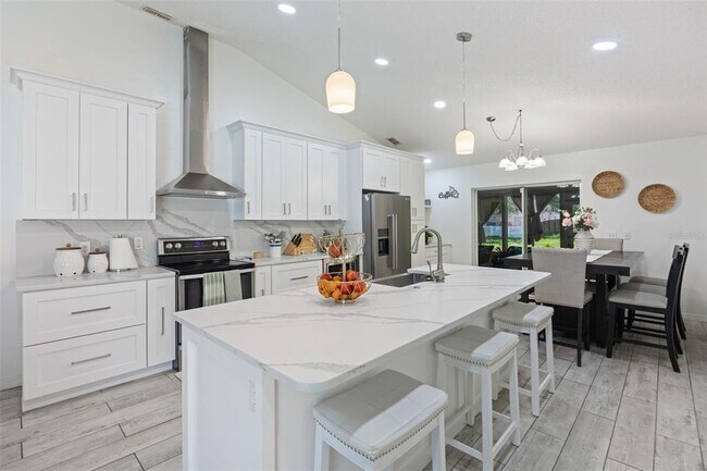 Building Photo - 1012 Brenton Leaf Dr