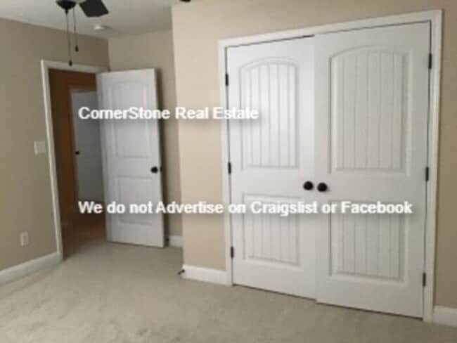 Building Photo - 440 Wood Point Dr