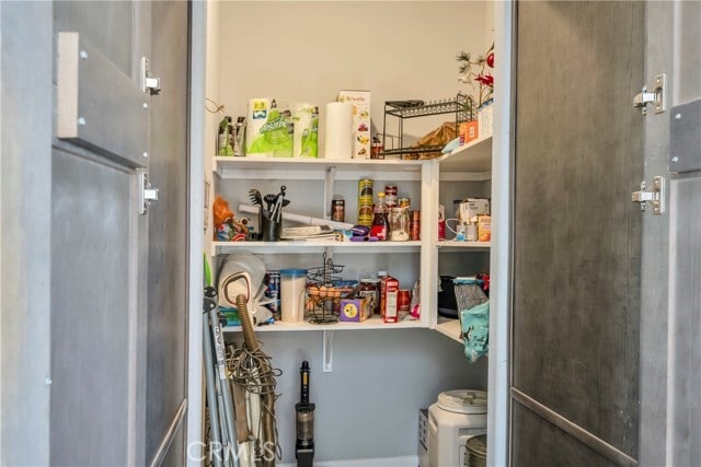 Building Photo - 18808 Grange Rd