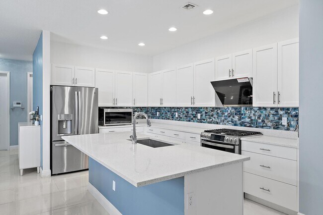 Building Photo - 5420 Quiet Lake Pl