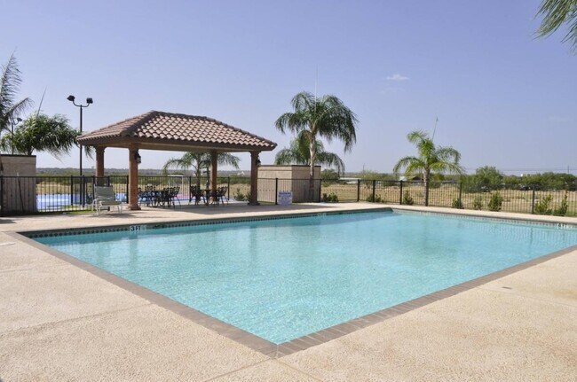 Building Photo - 8216 Casa Verde Rd