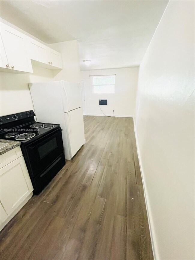 Building Photo - 26627 SW 139th Ave