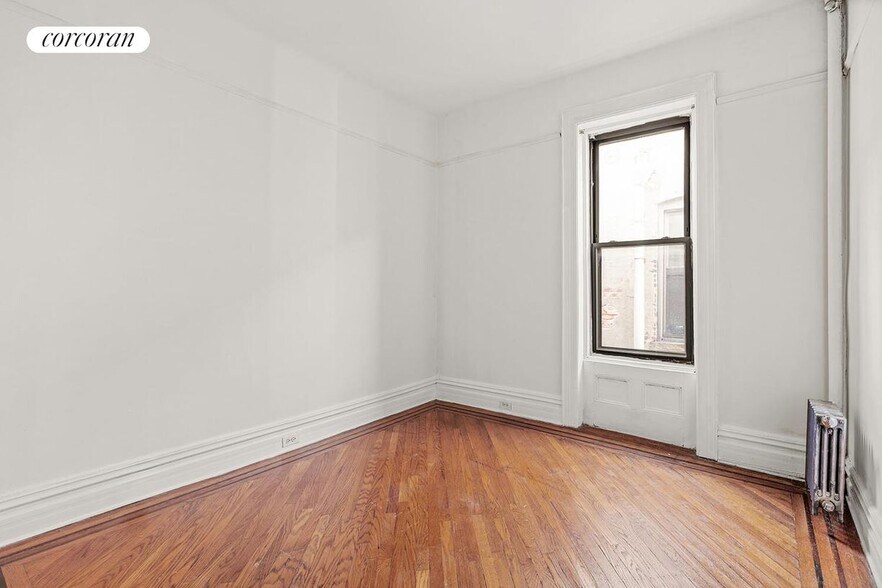 Building Photo - 1291 Dean St