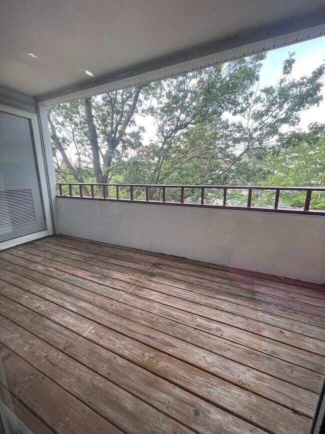 Building Photo - 13701 Modrad Way