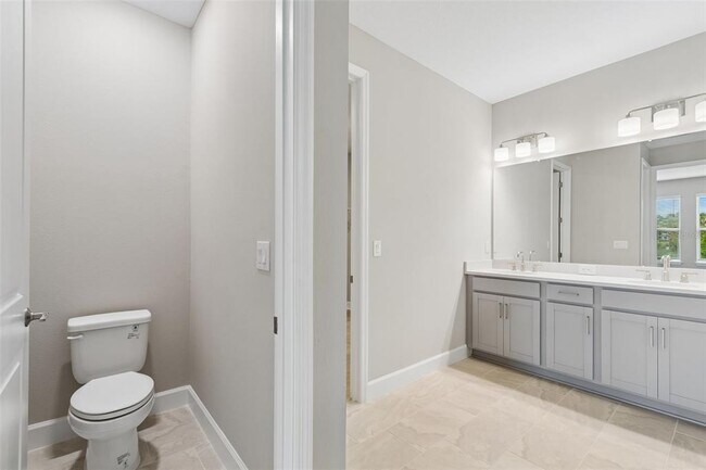 Building Photo - 2181 Longliner Lp