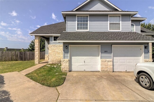Primary Photo - 2851 Southampton Way