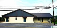 Building Photo - 335 Walnut Dr