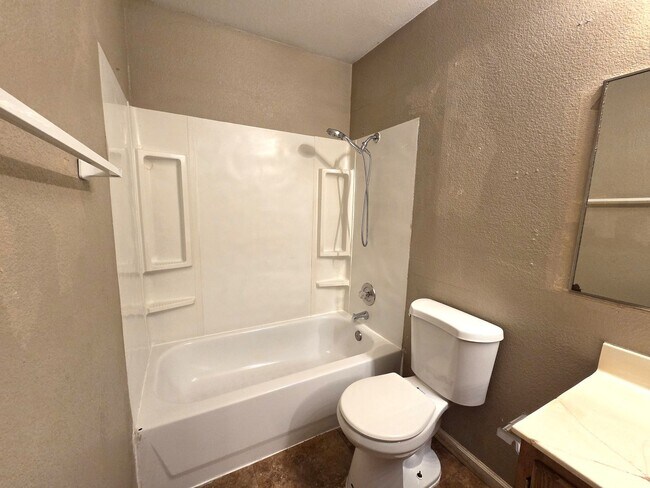 Building Photo - 2882 Sandy Fls Wy