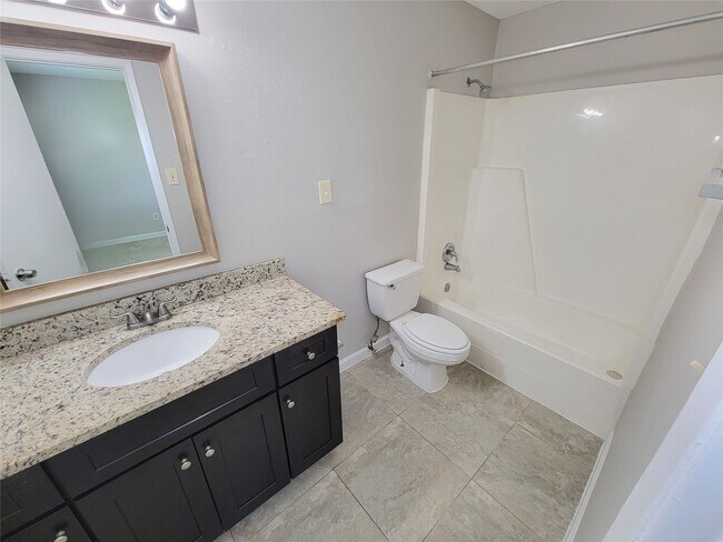 Building Photo - 8530 Quail Burg Ln