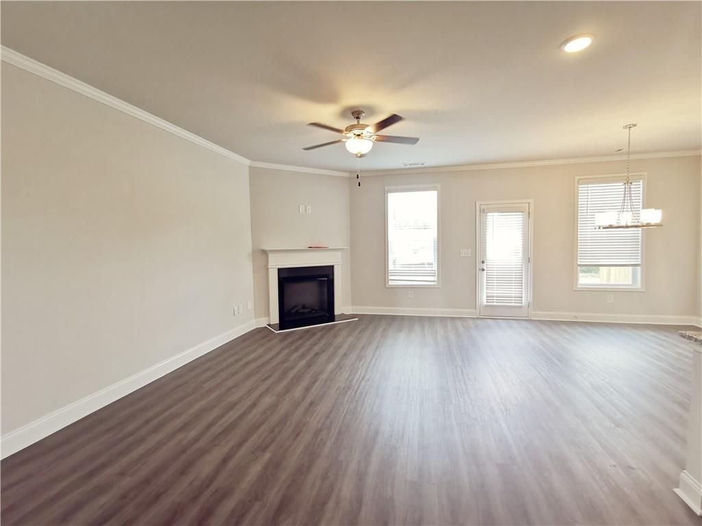 Building Photo - 3855 Brookburn Pk