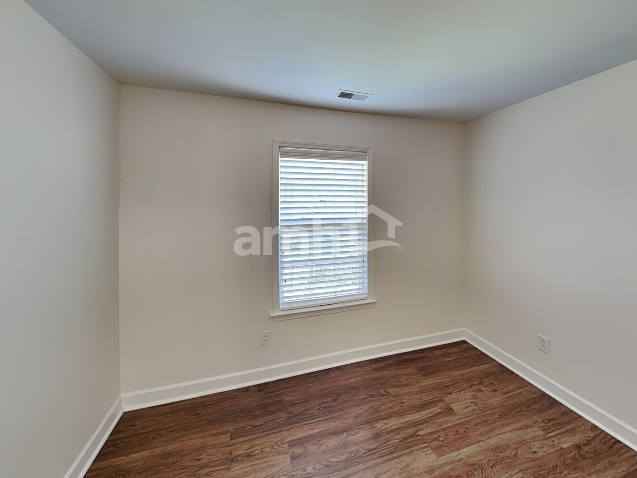 Building Photo - 3063 Romain Trail