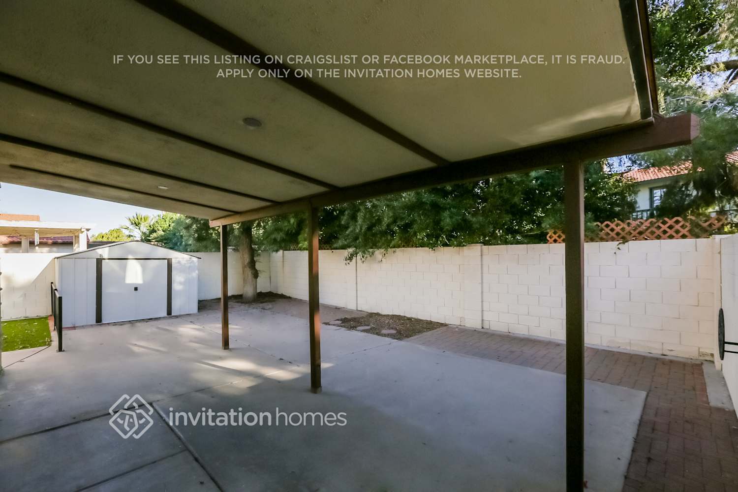 Building Photo - 2733 W Estrella Dr