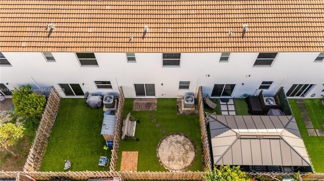 Building Photo - 12150 NW 23rd Ct