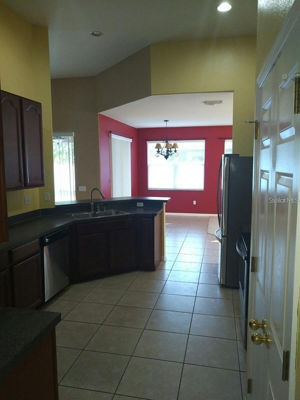 Building Photo - 5804 Justicia Loop