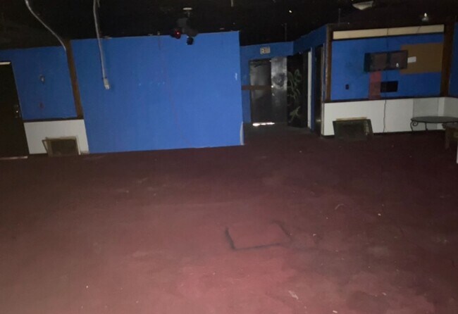 Building Photo - Commercial OR Residential! - $345 Month / ...