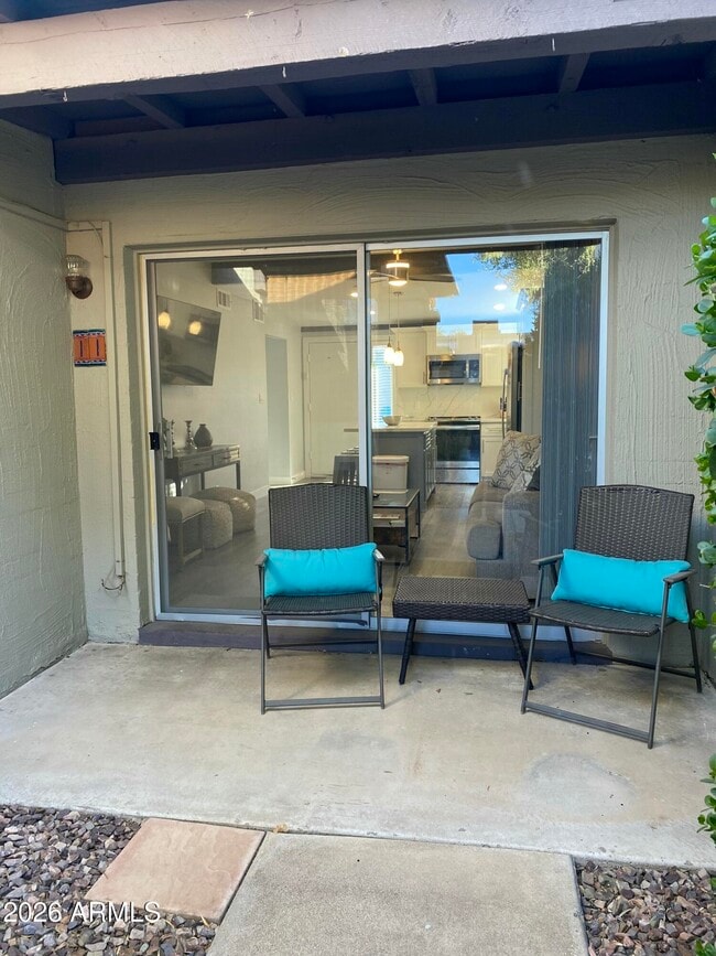 Building Photo - 16807 E Gunsight Dr