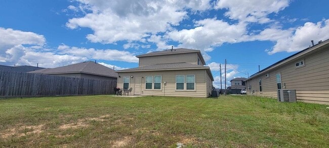 Building Photo - 121 Rd 51021
