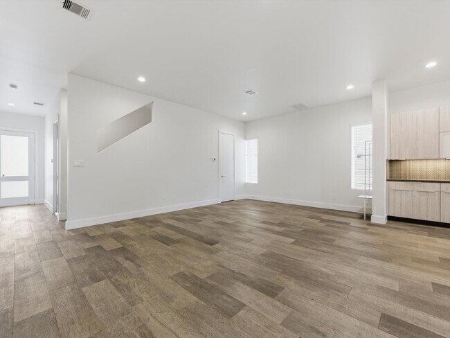Building Photo - 2216 Cortijo Pl