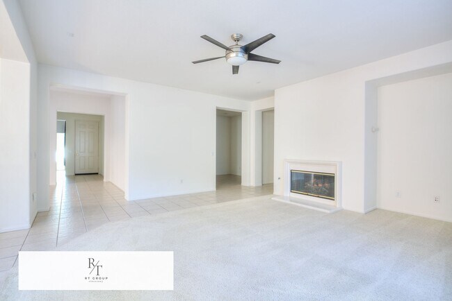 Building Photo - 3879 Bella Villagio Ave