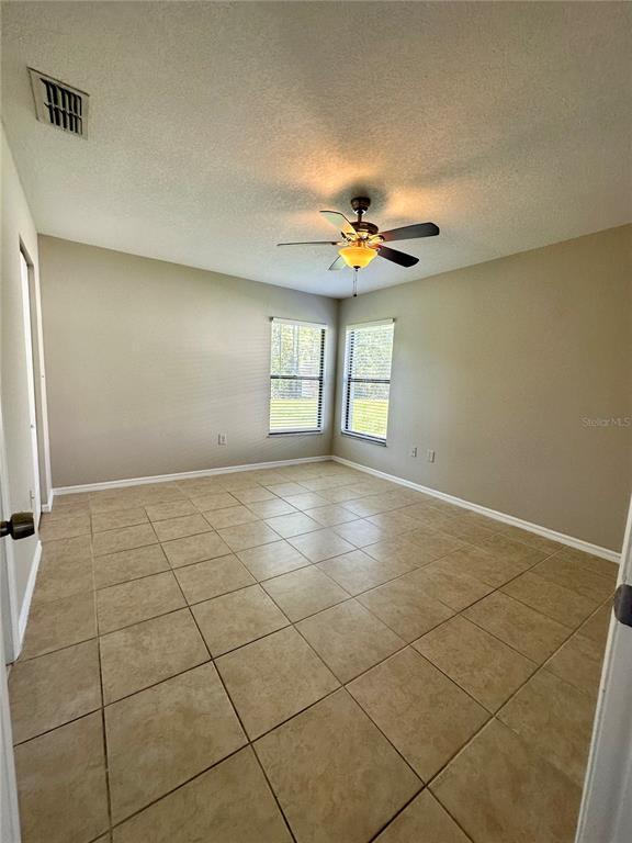 Building Photo - 544 Imperial Pl