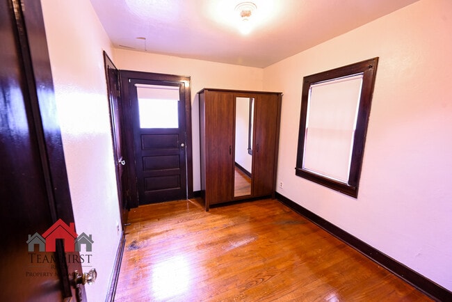 Building Photo - 1232 Eliza St