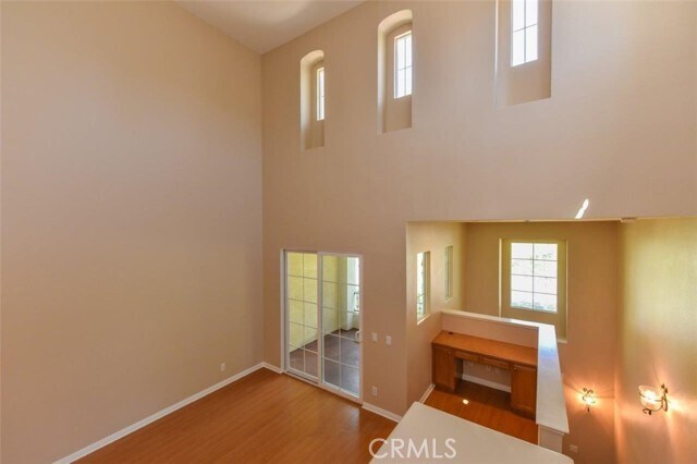Building Photo - 306 Dewdrop