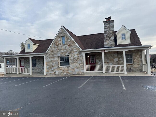 Building Photo - 11415 Eastern Ave