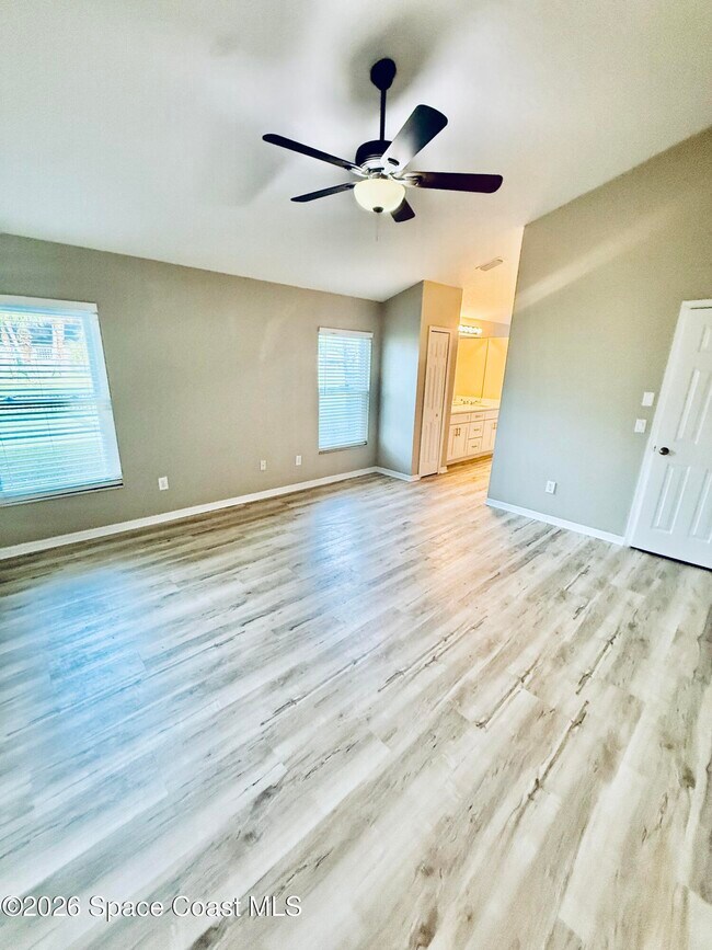 Building Photo - 1686 Rustic Way