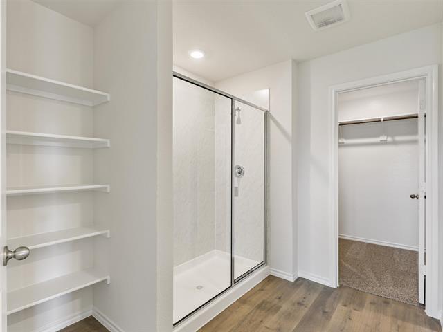 Building Photo - 1704 Skyline Dr