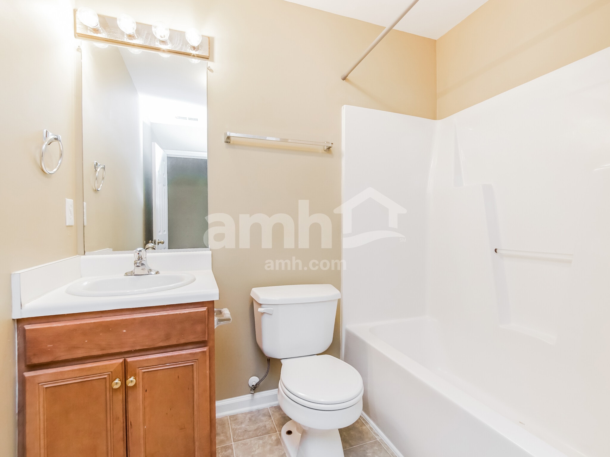 Building Photo - 5436 Kissimmee Ln