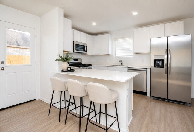Building Photo - 26811 Urraca Dr