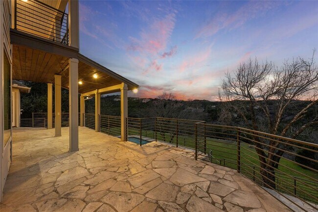 Building Photo - 7905 Brightman Ln