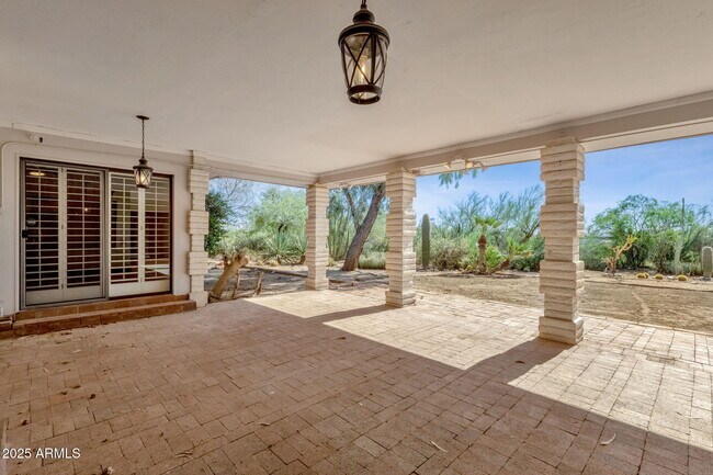 Building Photo - 12323 E Appaloosa Pl