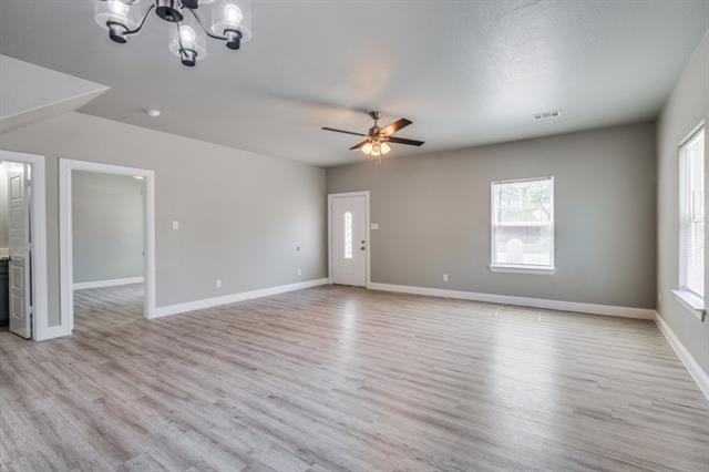 Building Photo - 2751 E 1st St