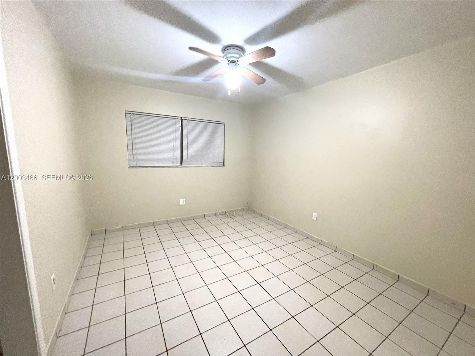 Building Photo - 1556 San Benito Ave