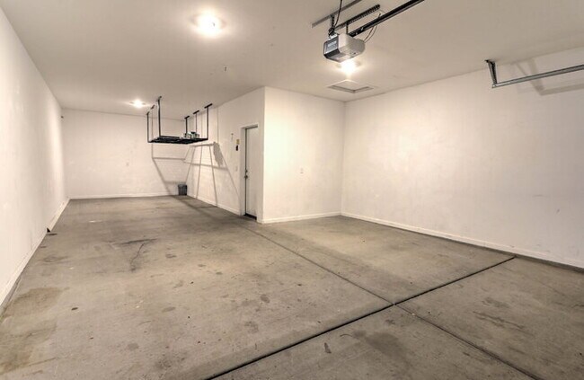 Building Photo - Rancho Sahuarita - Built in 2024