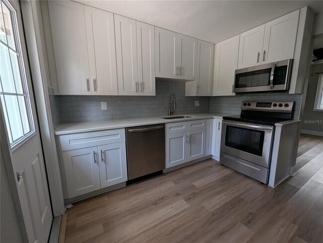 Building Photo - 4534 43rd Ave N