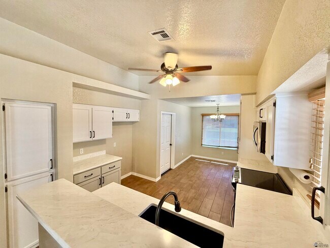 Building Photo - 4452 S Agave Ave