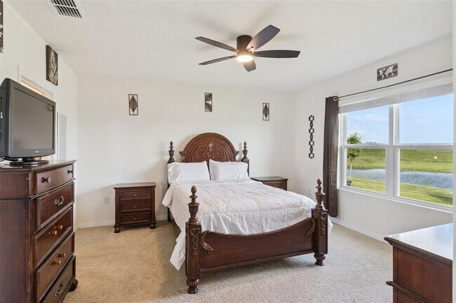 Building Photo - 2018 King Ranch St