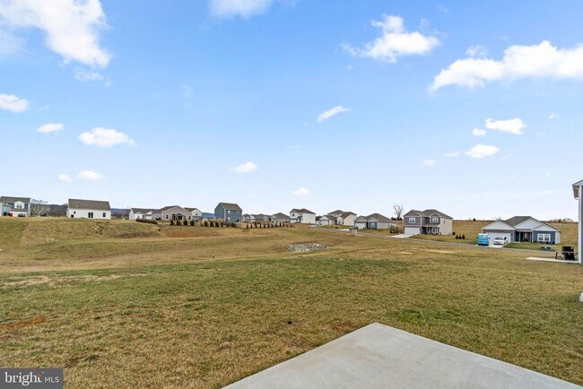 Building Photo - 10005 Maids Fancy Way