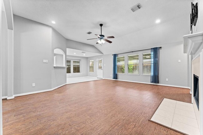 Building Photo - 21322 Hannover Pines Dr